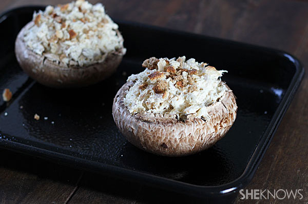 Chicken-stuffed portobello mushrooms | Sheknows.com - stuff mushrooms