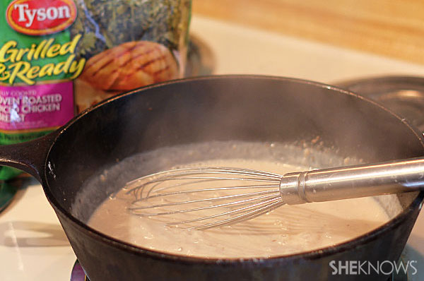 Skinny one-pot chicken Alfredo | Sheknows.com - cooking suace