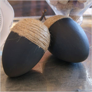 Chalkboard acorns craft | Sheknows.com