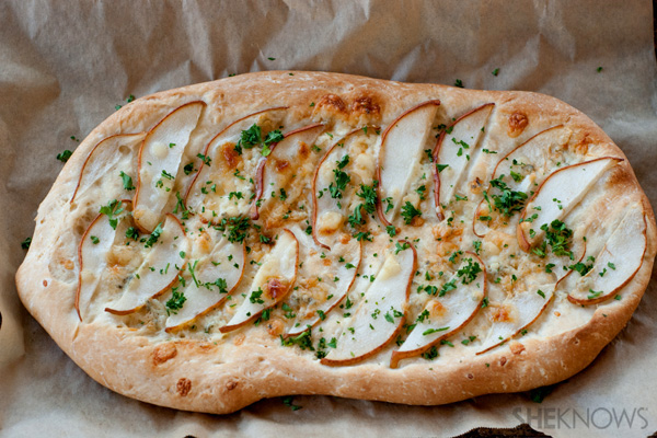 Caramelized onion foccacia with pears and gorgonzola