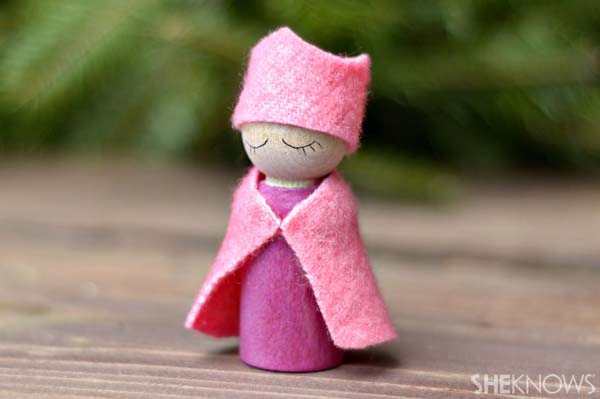 Waldorf peg doll craft