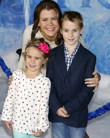 Alison Sweeney and her kids