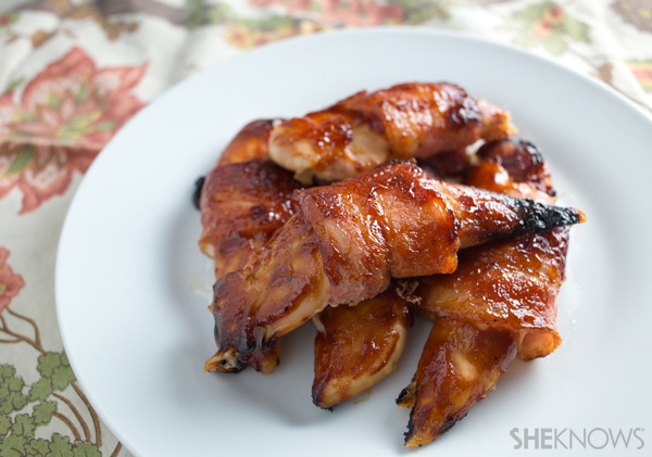 Bacon-wrapped barbecue chicken