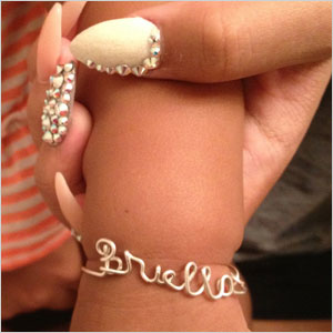Personalized sculpted wire bracelet