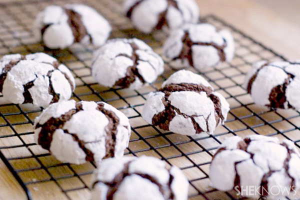 Chocolate snowball crinkle cookies recipe