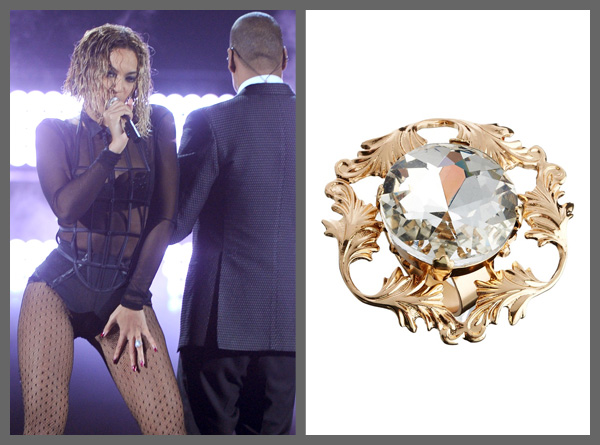 Beyonce wearing a cocktail ring