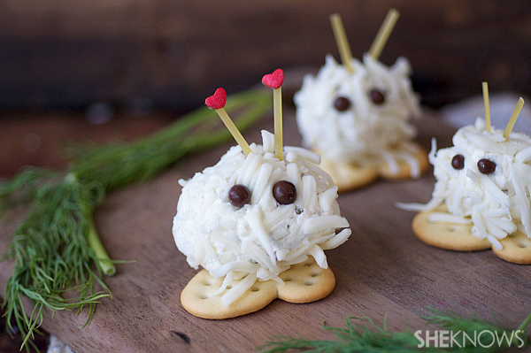 Warm fuzzy cheeseballs | Sheknows.com