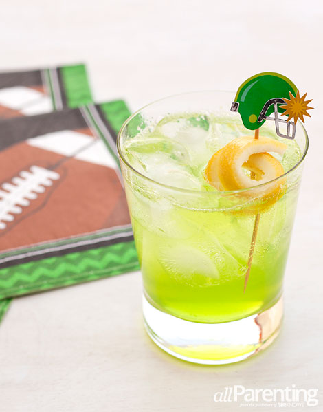 Seahawks drinks Real football fans may drink beer. But the Seahawks in the Super Bowl calls for a special treat. And a bright Seahawks-blue margarita with a lime-green garnish sure is hard to resist.