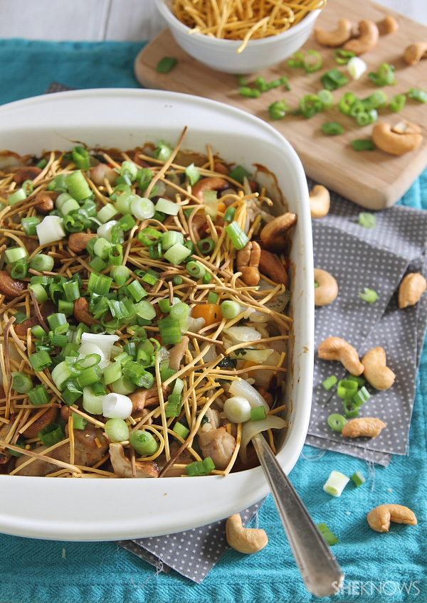 Garlic cashew chicken casserole