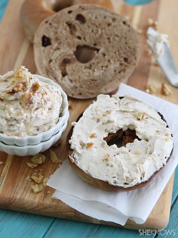Copycat Panera honey walnut cream cheese