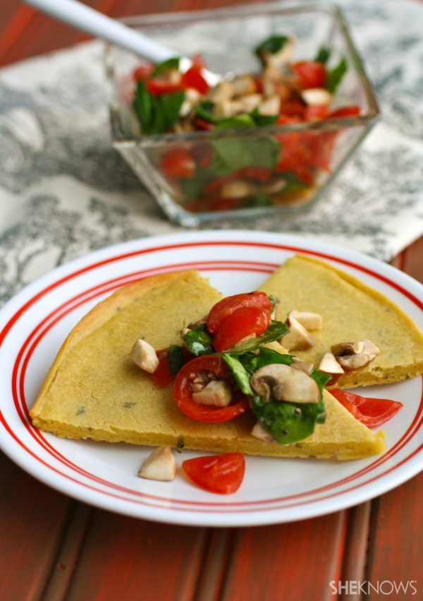 Socca with mushrooms, tomatoes & spinach