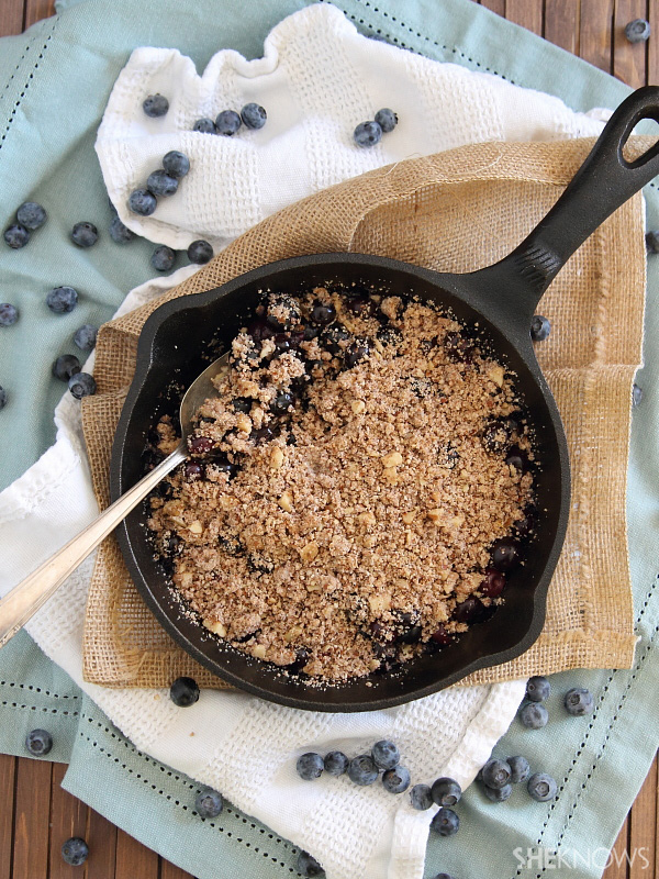 Paleo blueberry skillet crisp