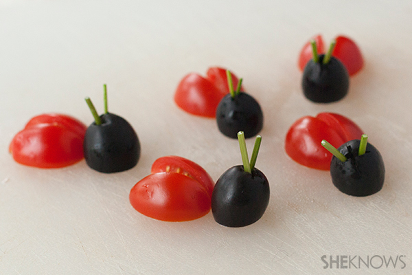  Valentine love bug snacks 