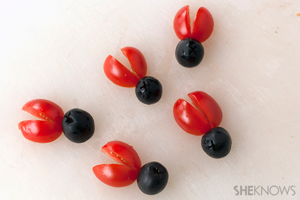  Valentine love bug snacks 