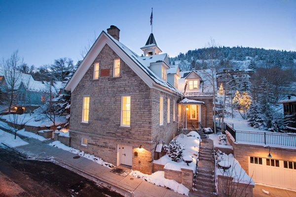 Washington School House