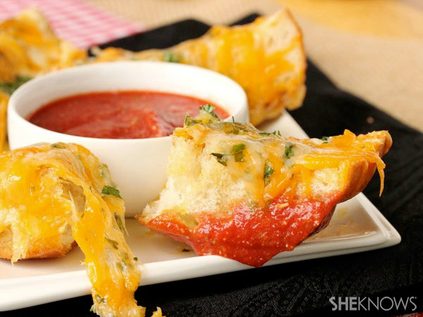 Brown butter and garlic cheese bread recipe