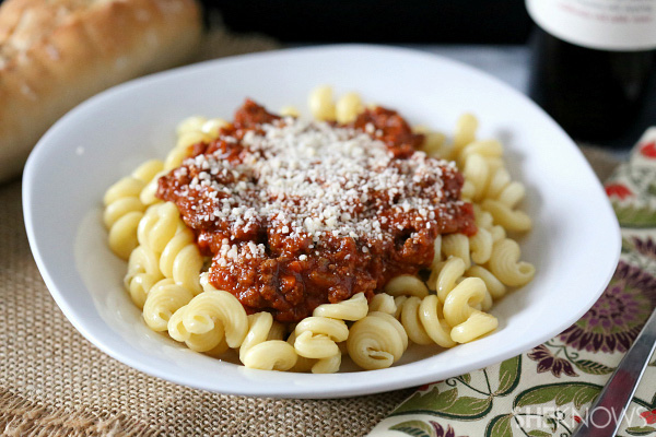 Slow cooker bolognese sauce