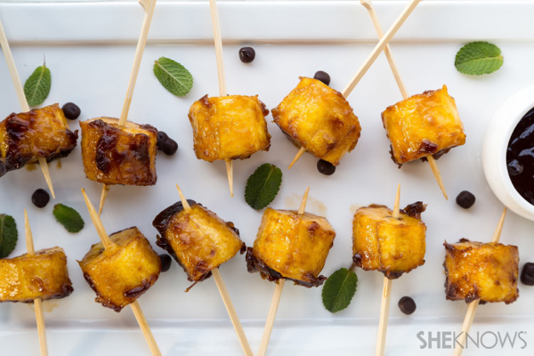 Fried caramelized plantain skewers with dark chocolate Nutella sauce recipe