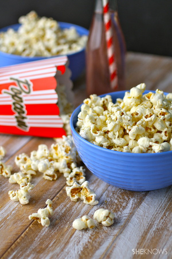 Gluten-free Pizza-flavored popcorn