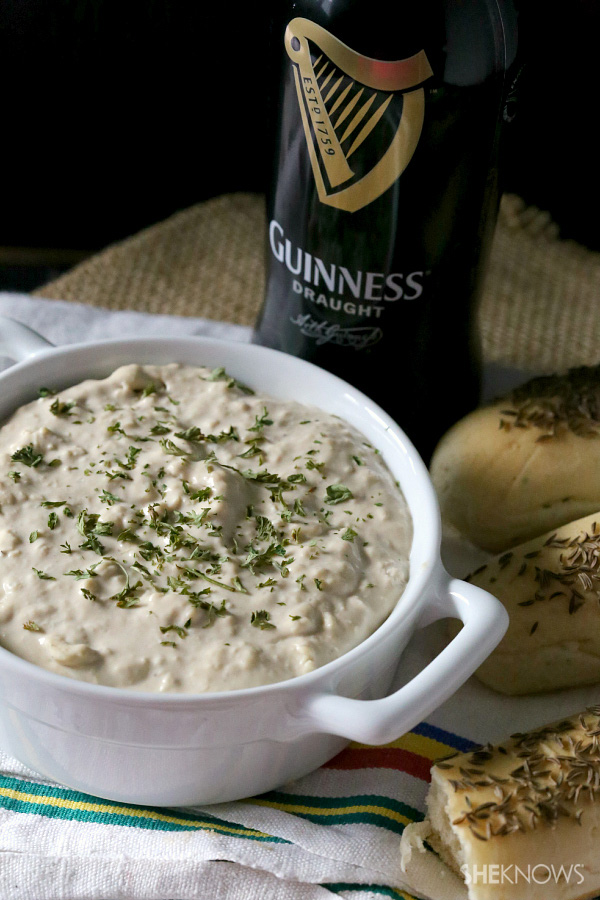 Guinness and Irish cheddar cheese dip