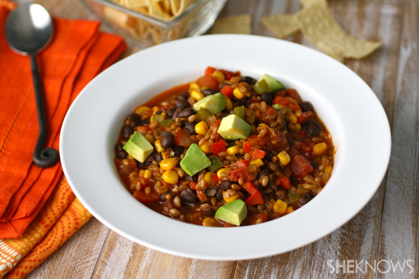Vegan wheat berry and black bean chili