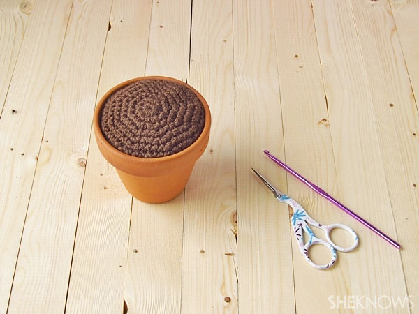 four-leafed crocheted clover: Soil