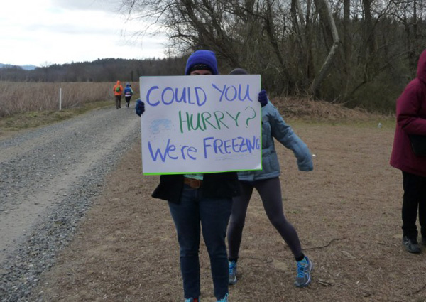 Marathon signs 4