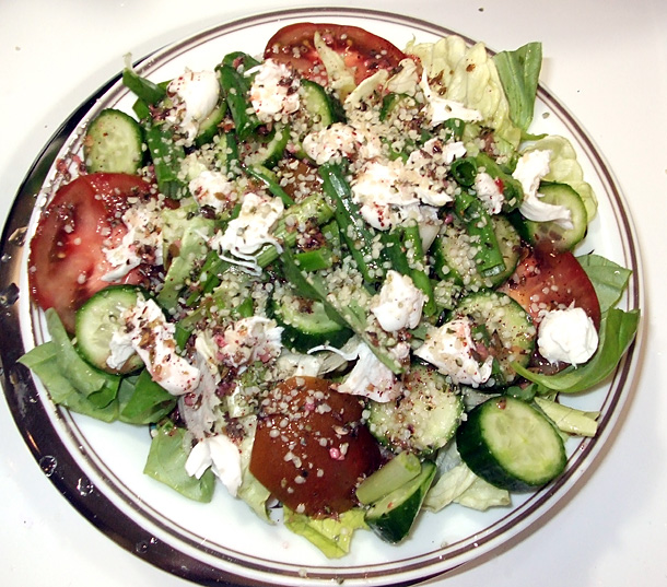 Summer salads: Hemp caprese salad