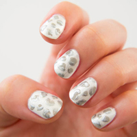 Snow leopard print nail design
