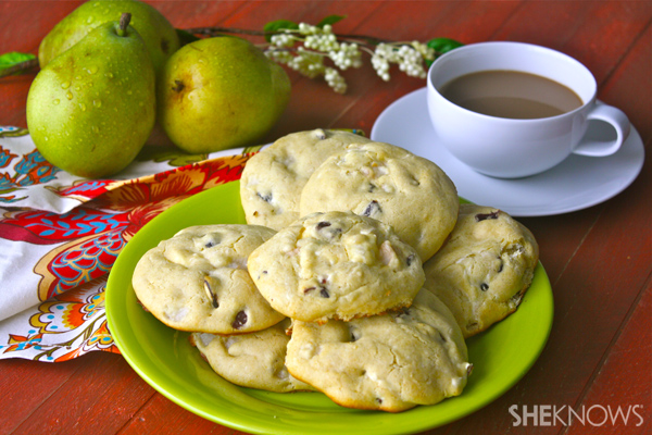 Gluten-free pear, cherry & Brie scones