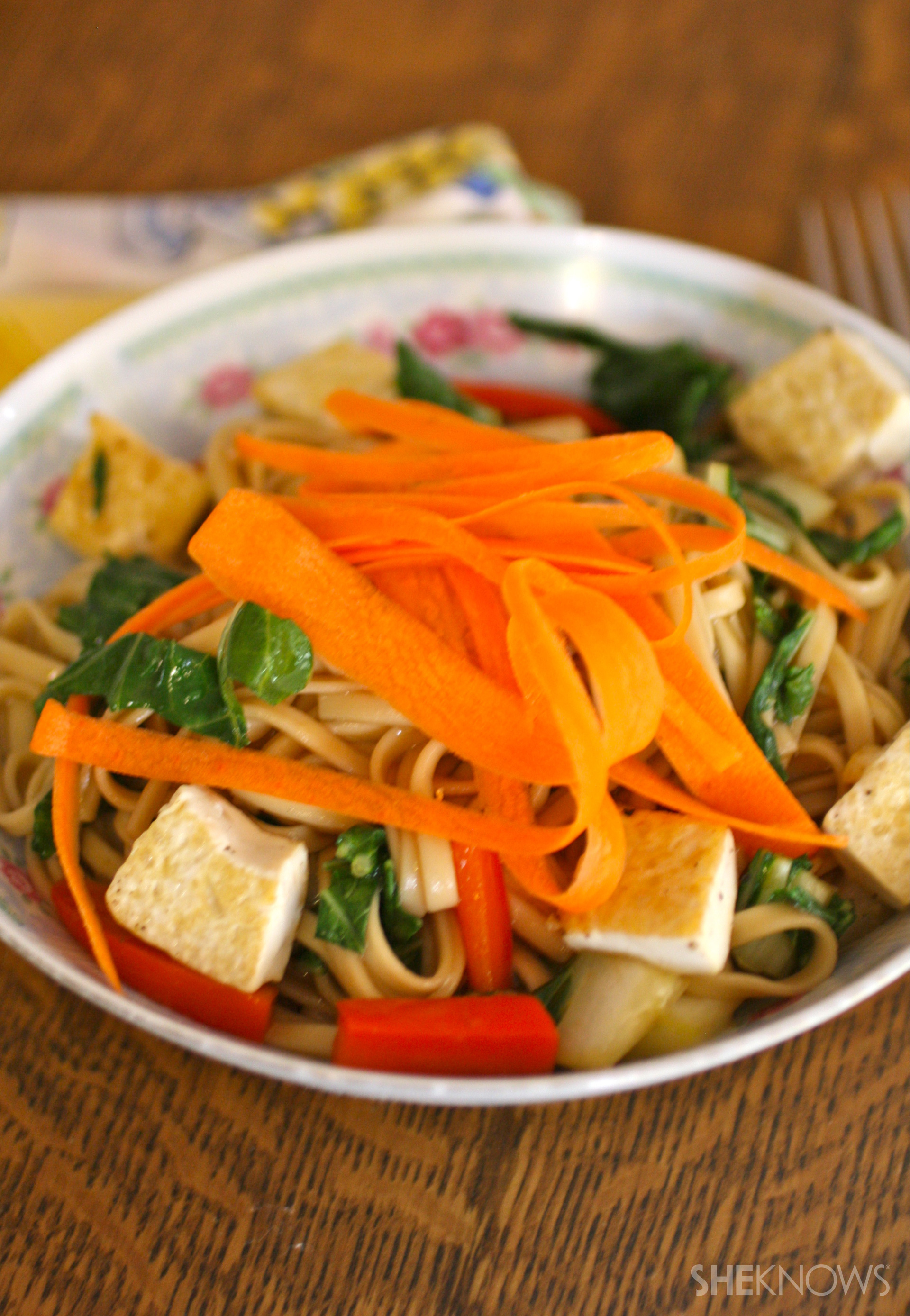 Tofu and bok choy lo mein