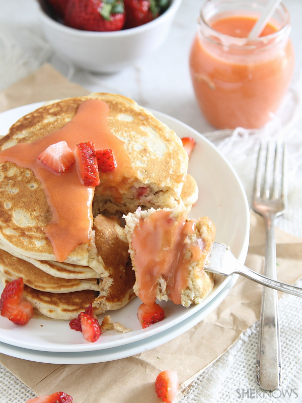 Homemade strawberry lemon curd