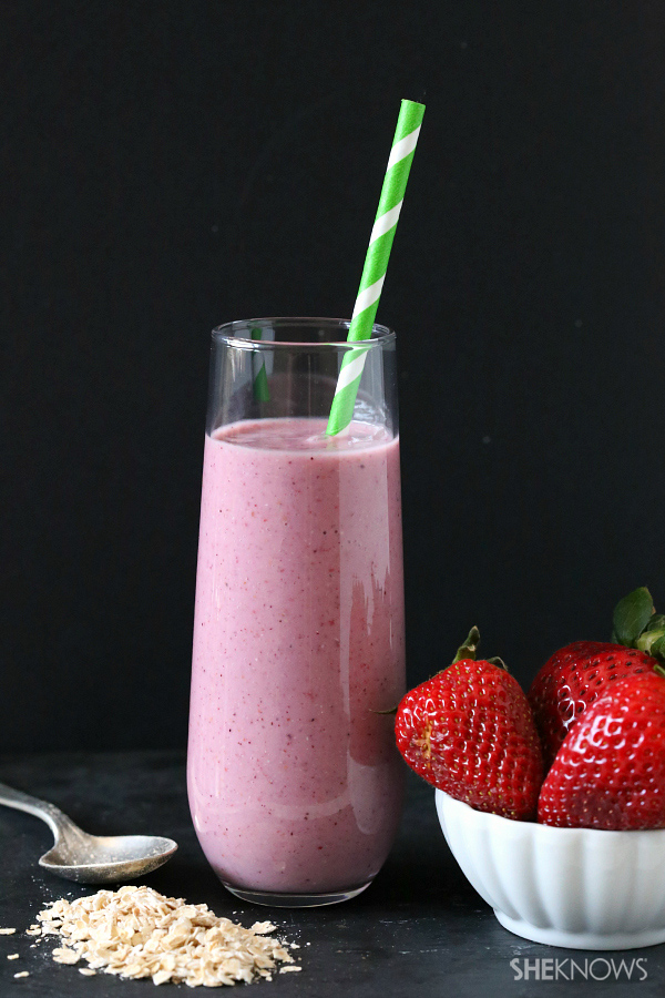 Mixed berry banana and nut oatmeal smoothie