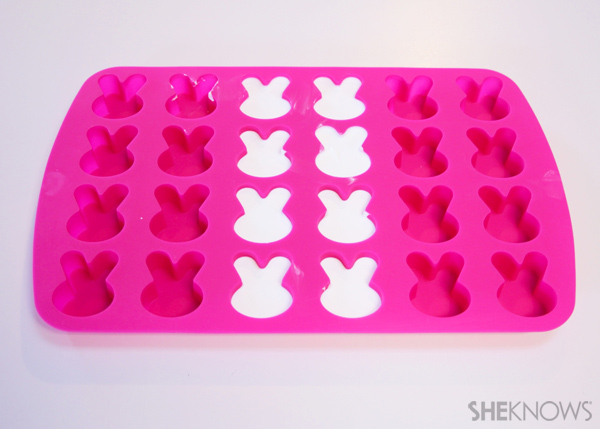 Easter surprise pudding pops recipe