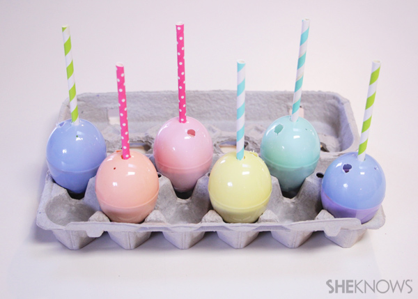 Easter surprise pudding pops recipe
