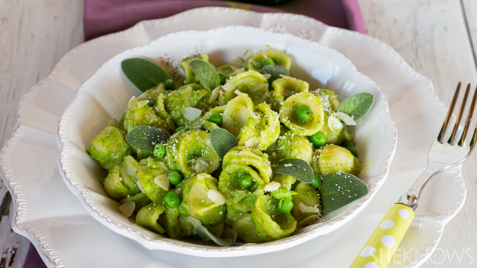 Pasta with pea, sage and pecorino pesto recipe