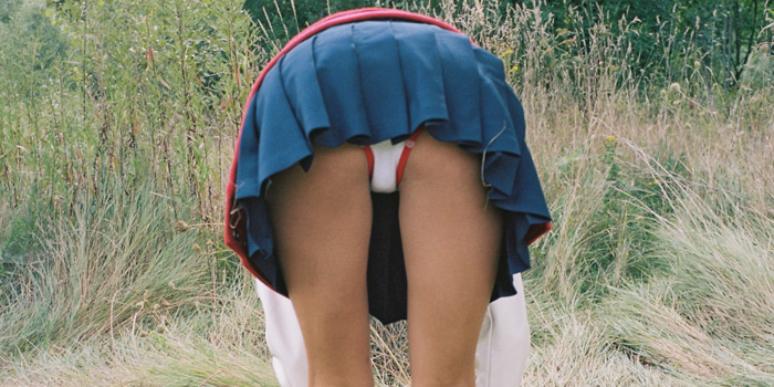 American Apparel mini-skirt website ad