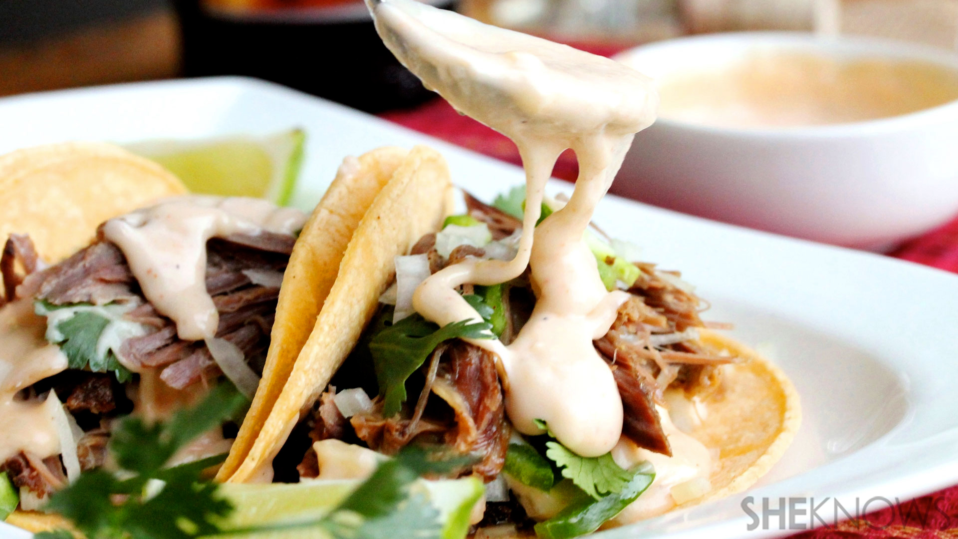 Slow cooker chipotle pork tacos with jalapeno cheese sauce recipe