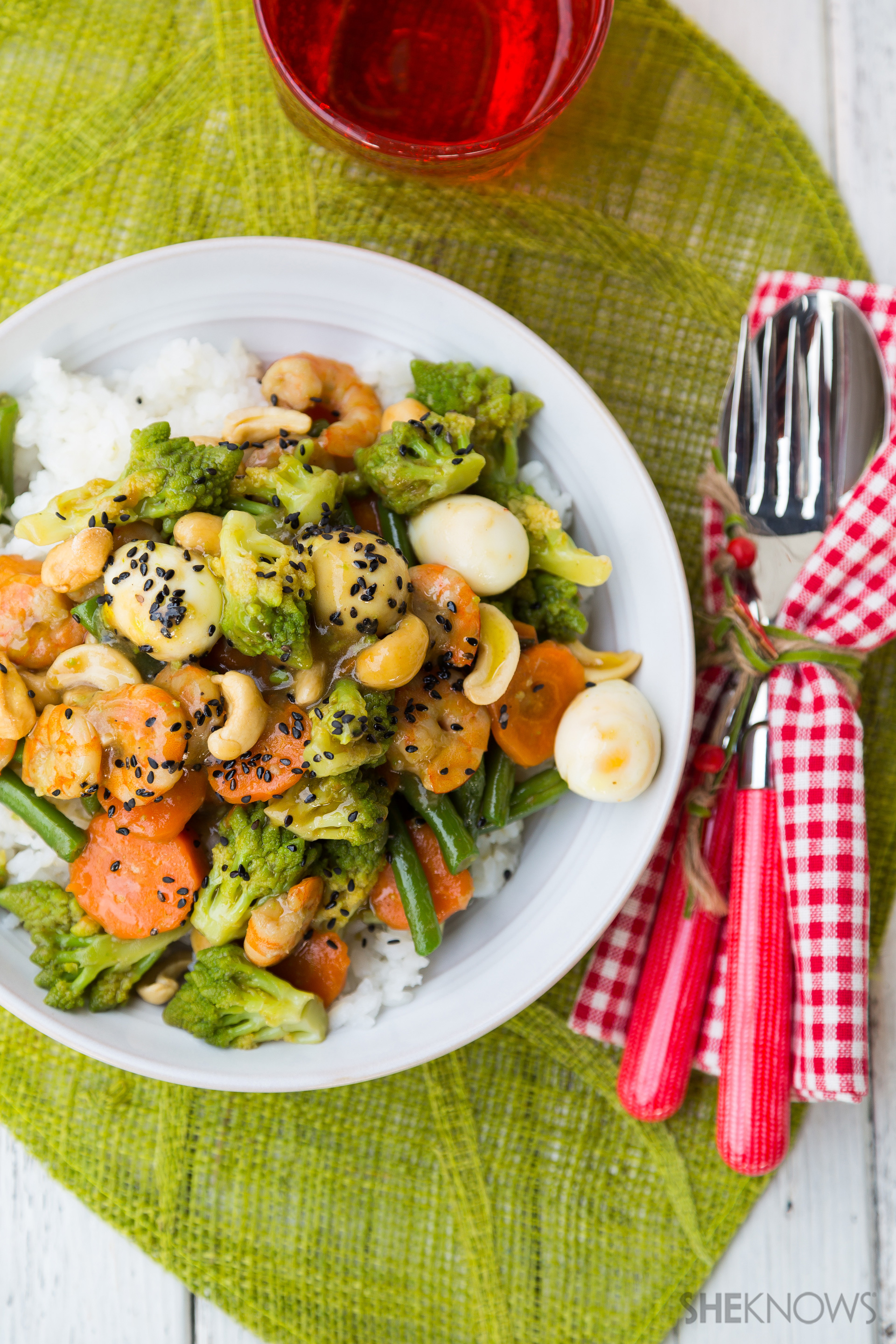 Vegetable stir-fry in oyster sauce with shrimp, quail eggs and cashew