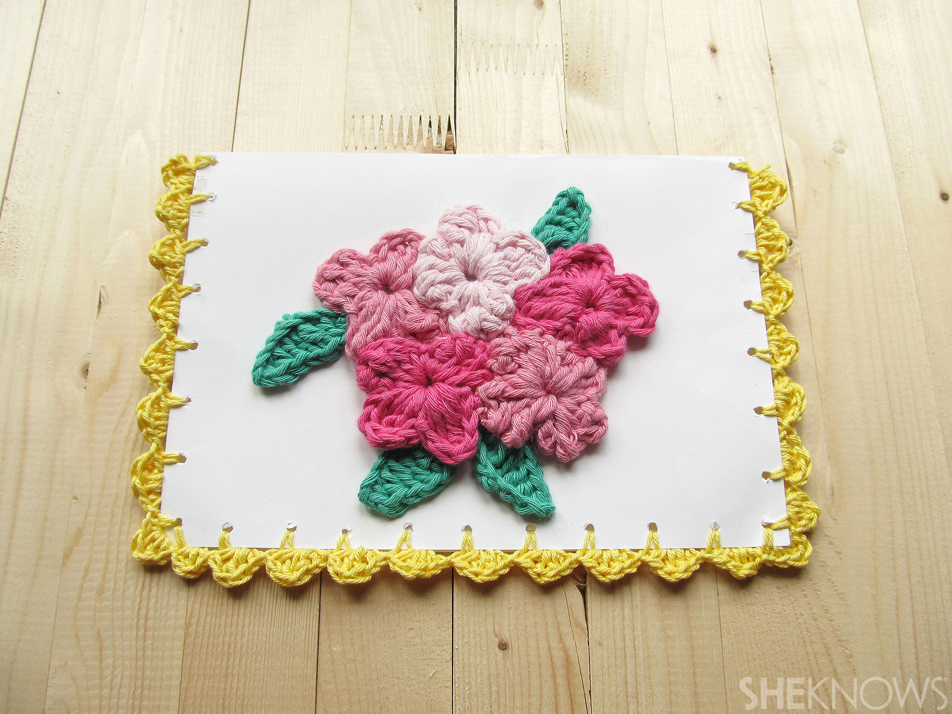 DIY Crocheted Mother's Day card: finished