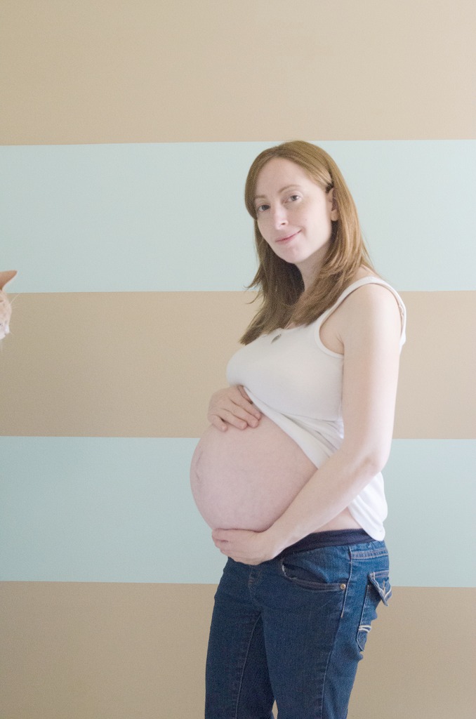 Baby bump love- Mindi Stavish
