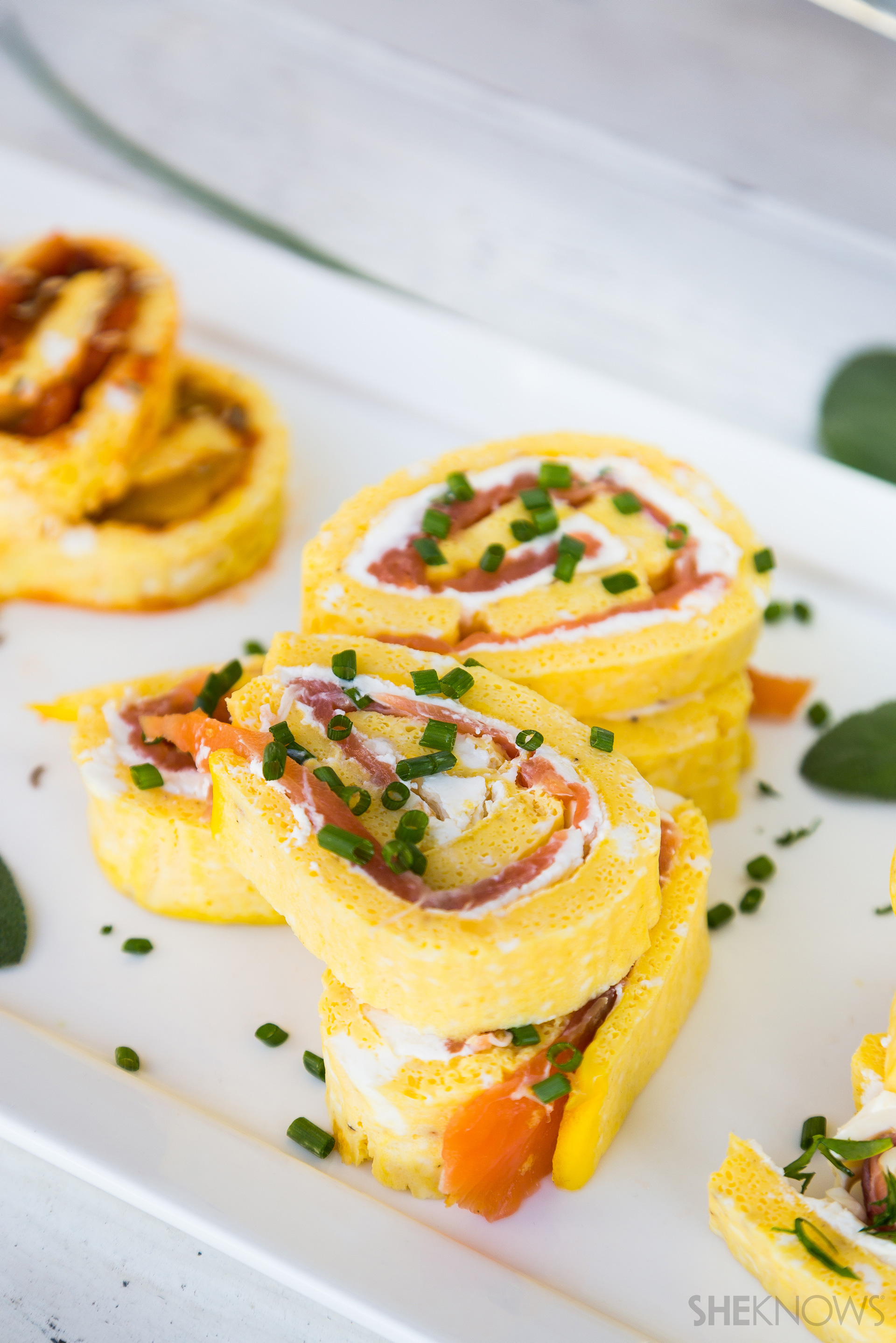 Smoked salmon, cream cheese & chives frittata roll-up recipe