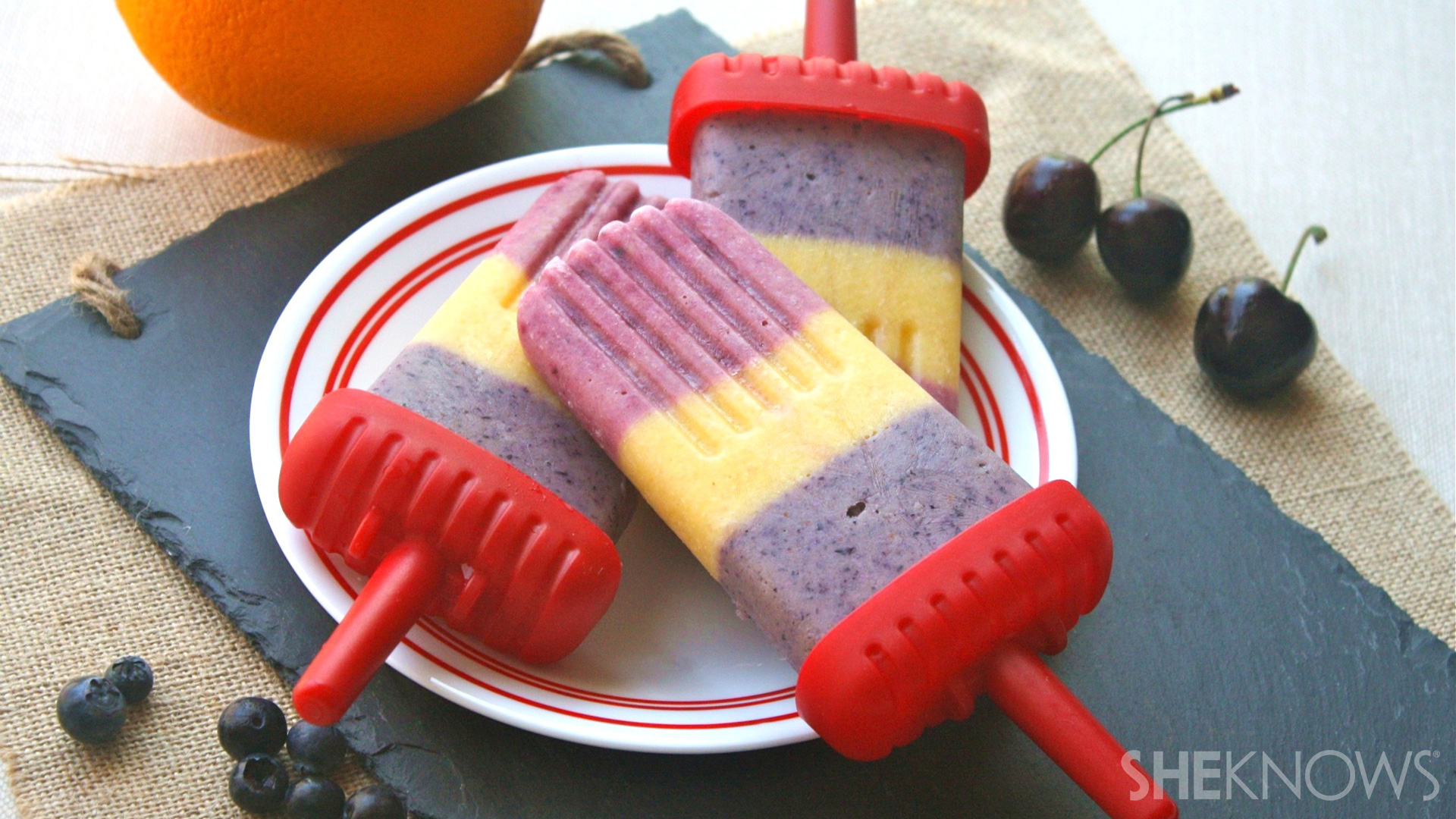 Gluten-free quinoa smoothie freezer pops