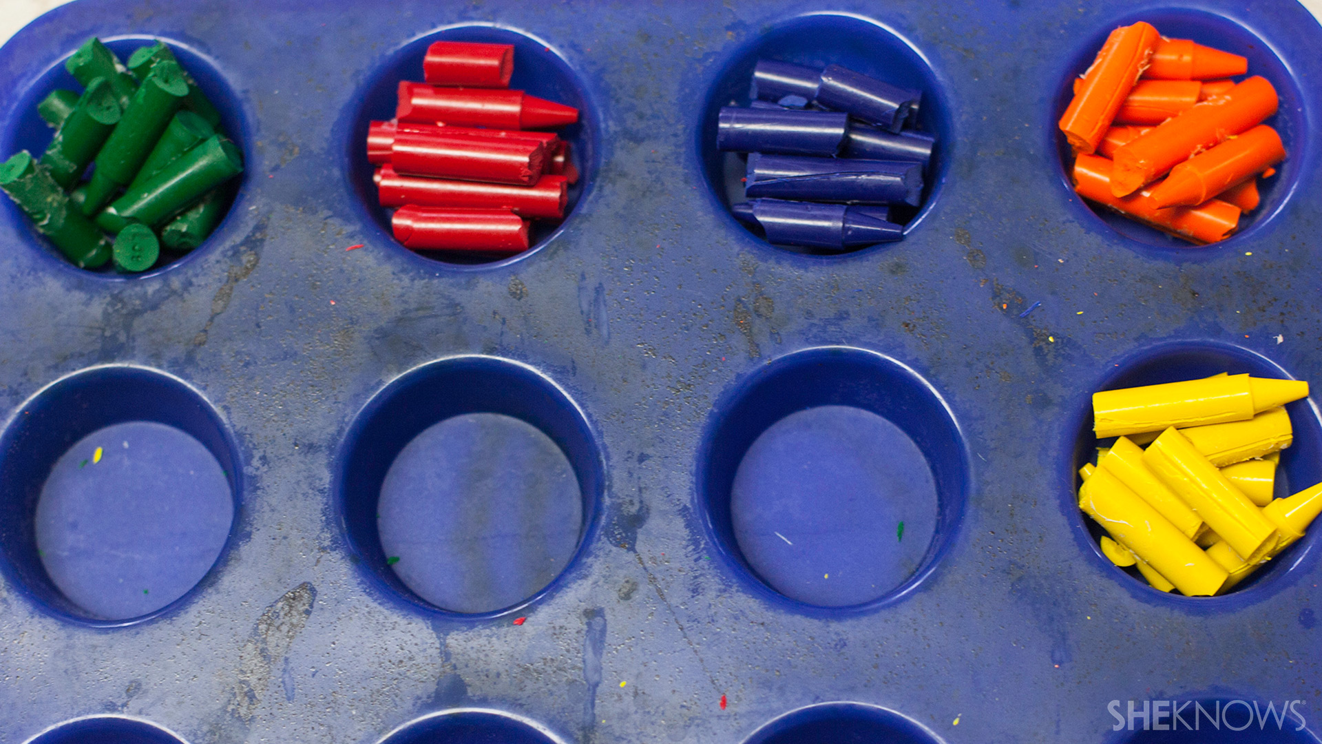 Easy DIY chunky crayons for toddlers