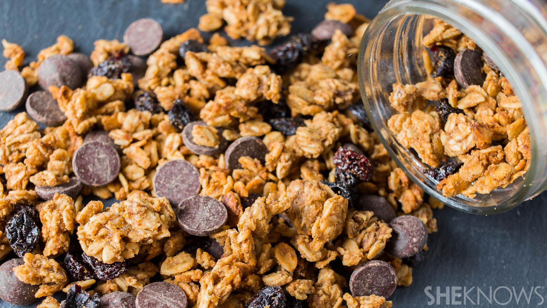 Peanut butter banana granola