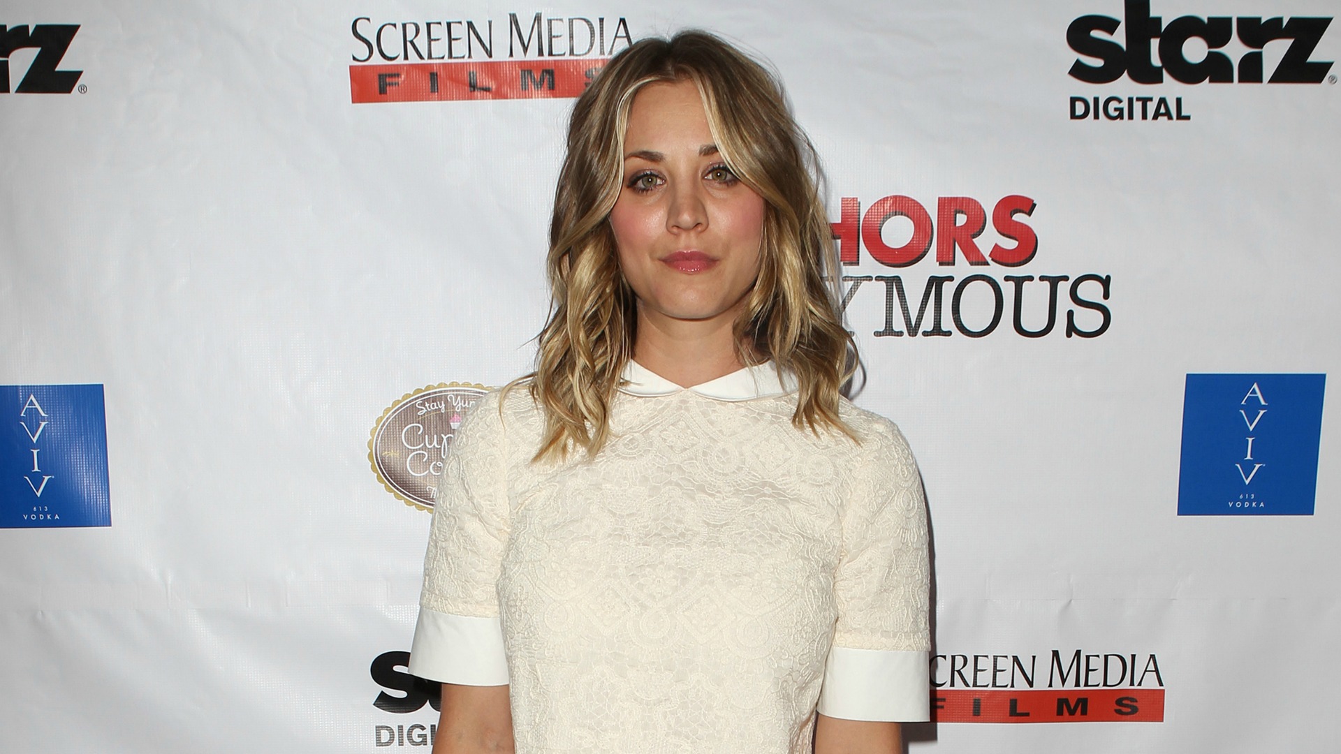 Kaley Cuoco's new pixie cut "Bringing out my inner Peter Pan"