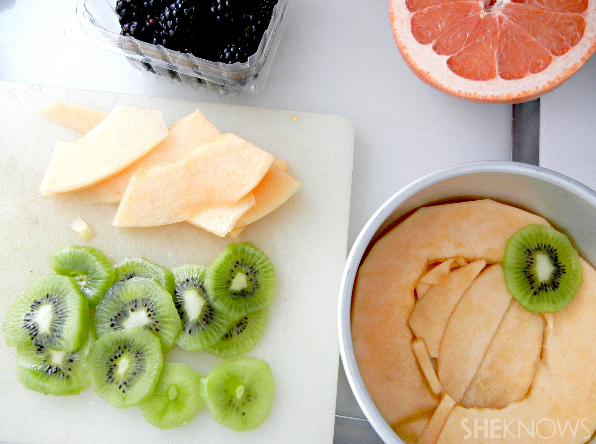Fresh fruit layer cake