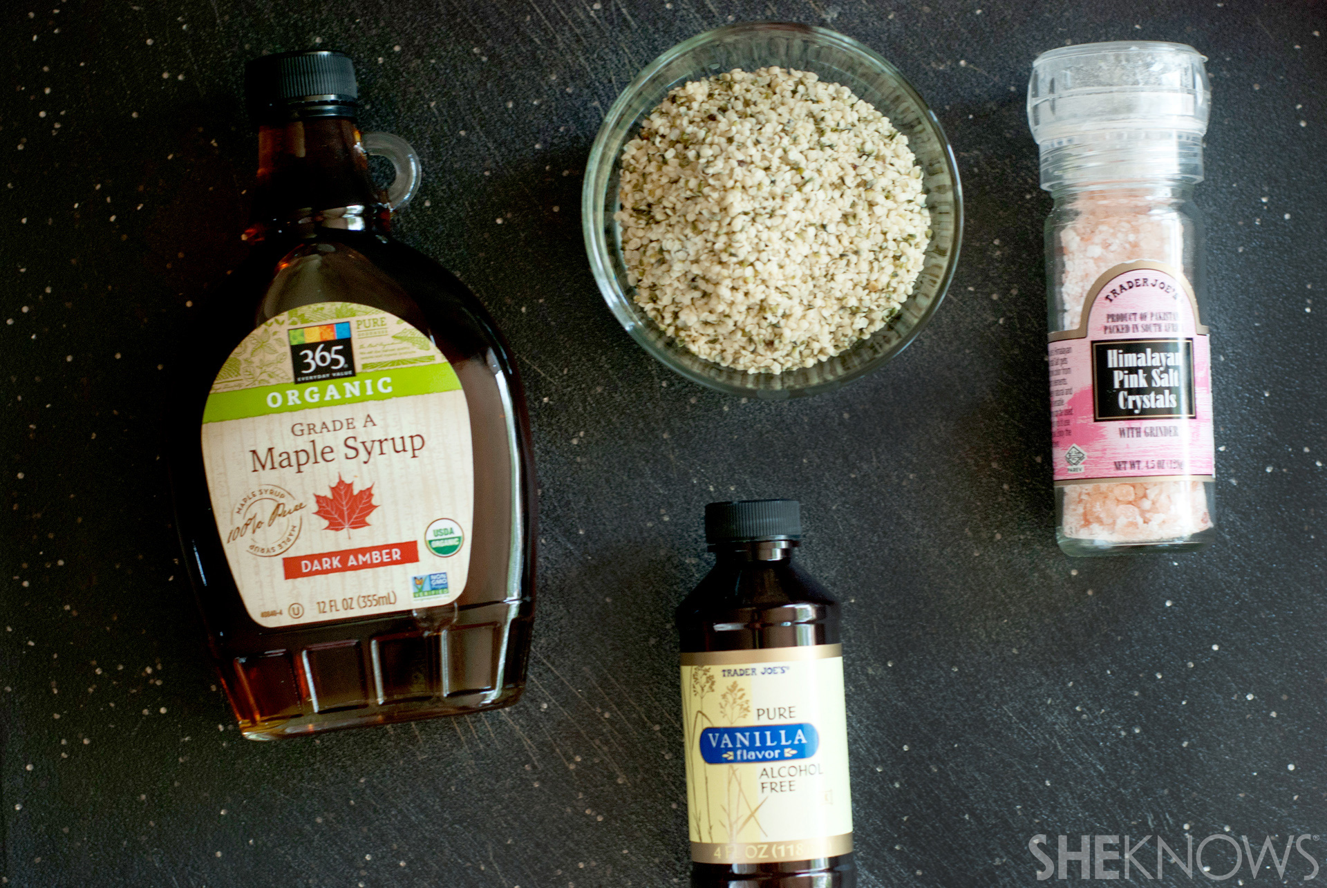 maple-vanilla hemp milk: Ingredients