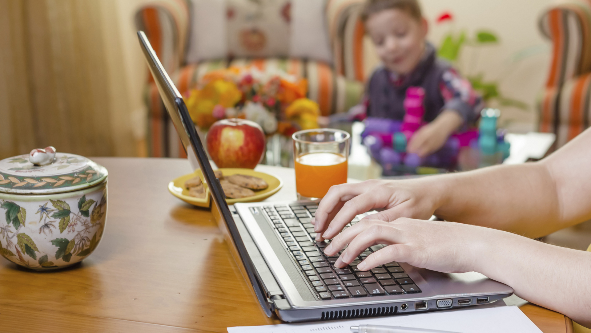 Tips for moms who work fromhome