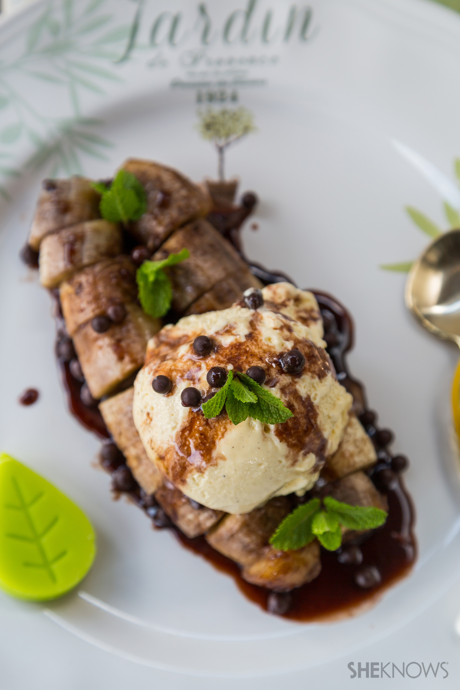 Boozy baked chocolate bananas are not your average dessert